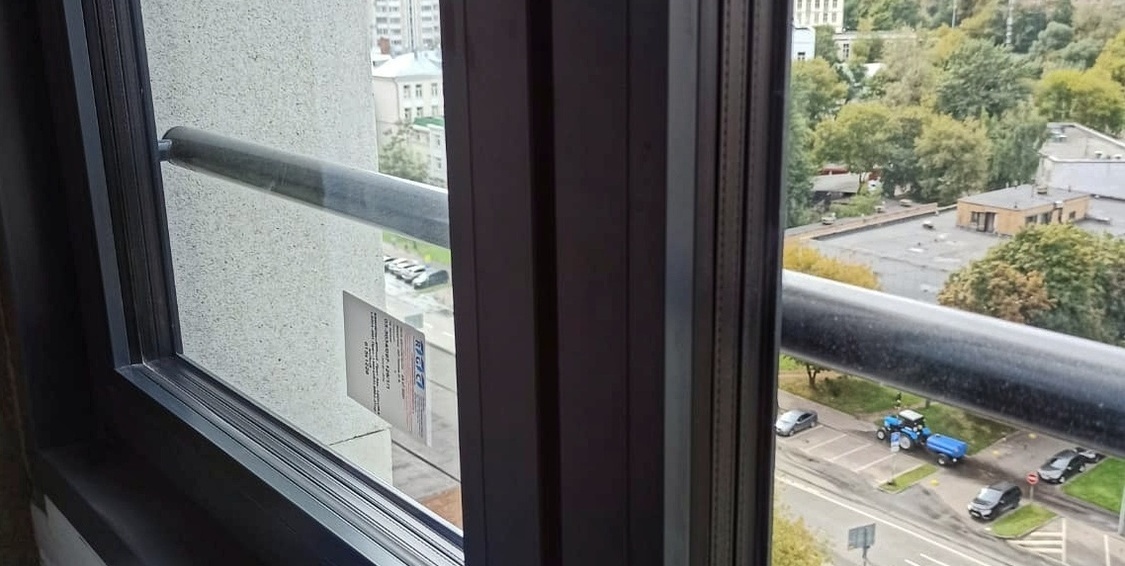 Замена холодного остекления в МФК "Серебряный фонтан"