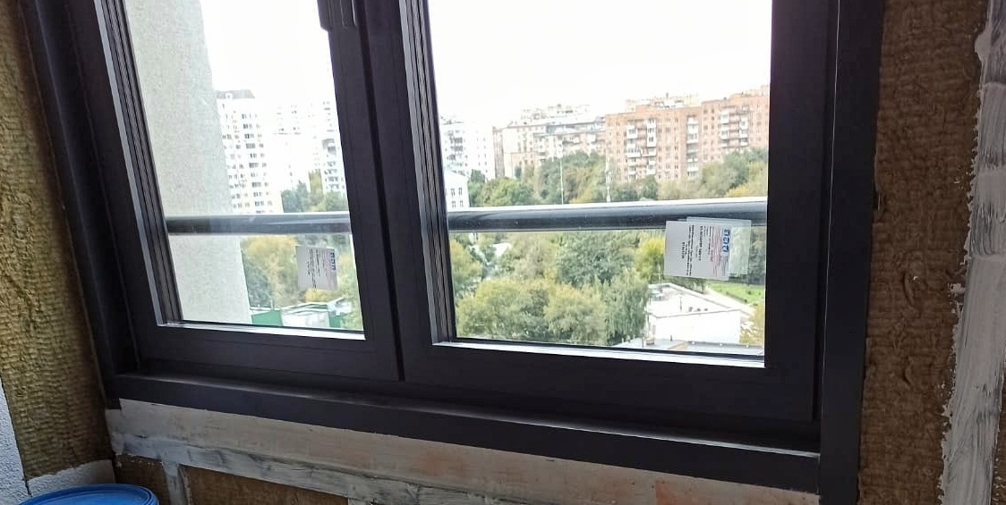Замена холодного остекления в МФК "Серебряный фонтан"