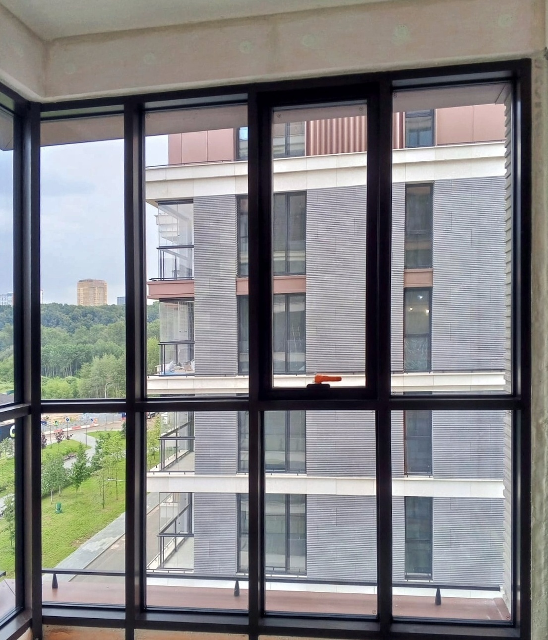 Остекление в ЖК "Остров" - улица Нижние Мнёвники Остекление в ЖК "Остров" - улица Нижние Мнёвники